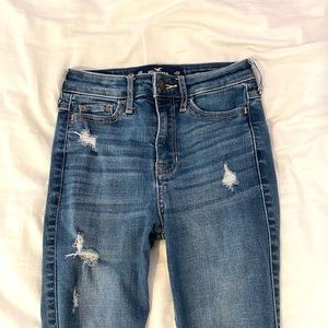 hollister super skinny high waisted jeans